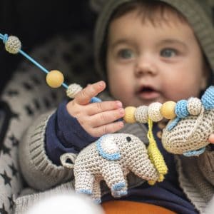 SindiBaba® Babyspielzeug | Süße Stoff-& Häkeltiere mit Persönlichkeit