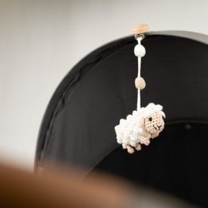 Babyspielzeug 3 Monate Kinderwagenspielzeug Schaf weiss