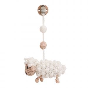 Gehäkelter Spielbogenanhänger Schaf DOLLY in Weiß - andere Seite