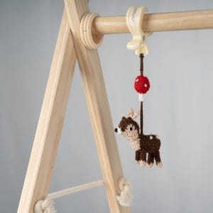Babyspielzeug zum Aufhängen Reh mit Befestigungsklammer