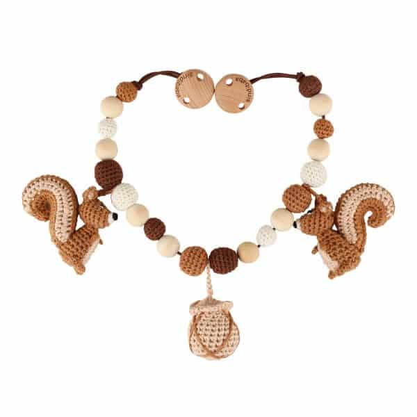 Gehäkelte Kinderwagenkette Eichhörnchen NUTTY - Anleitung